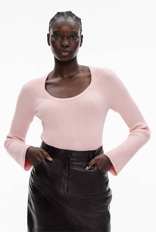 Scoop Neck Rib Knit