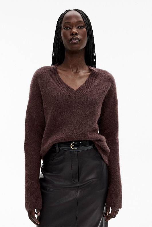 Tactile V Neck Knit