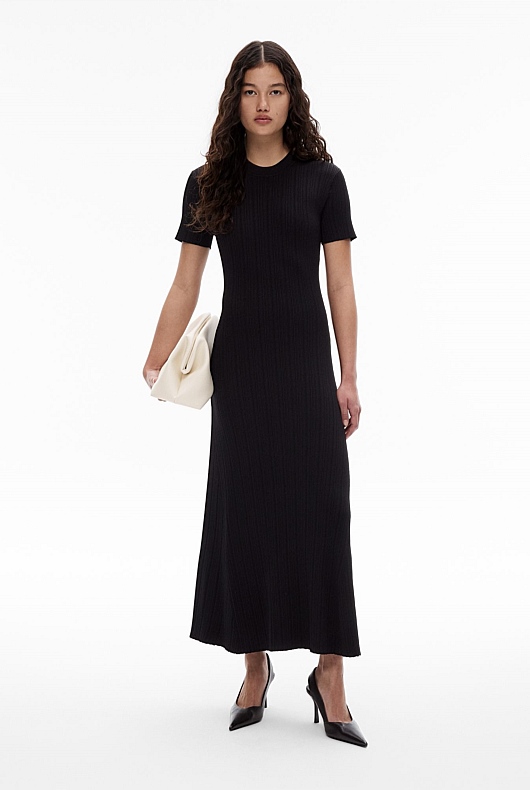 Variegated Short Sleeve Knit Dress