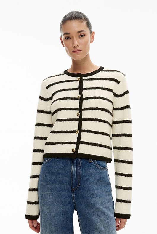 Button Boucle Cardigan