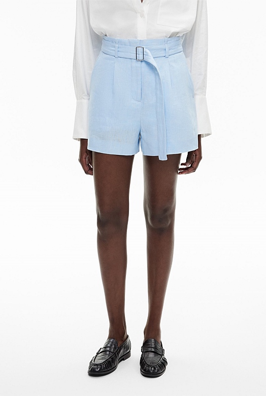 Belt Detail Linen Shorts