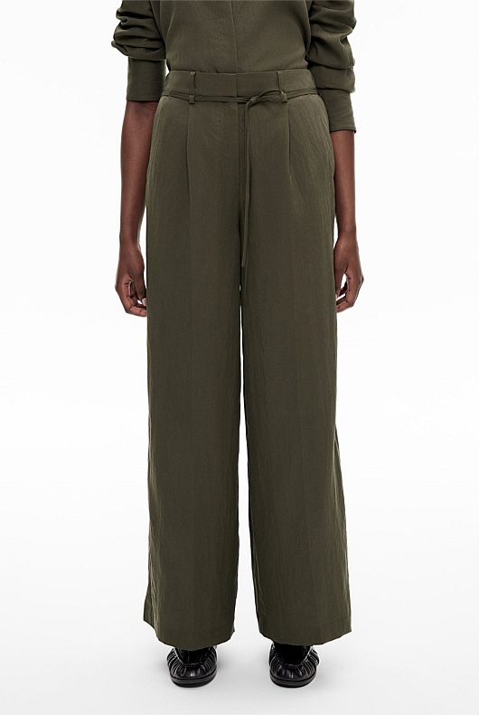 Fine Belt Detail Pants