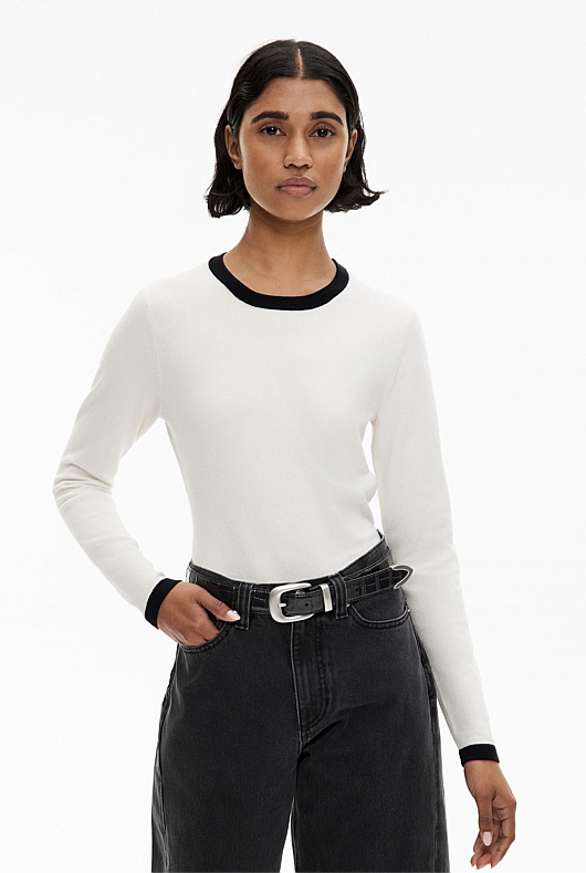 Contrast Trim Knit