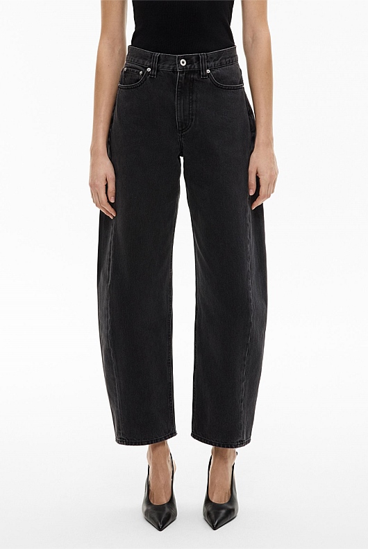Barrel Leg Jeans