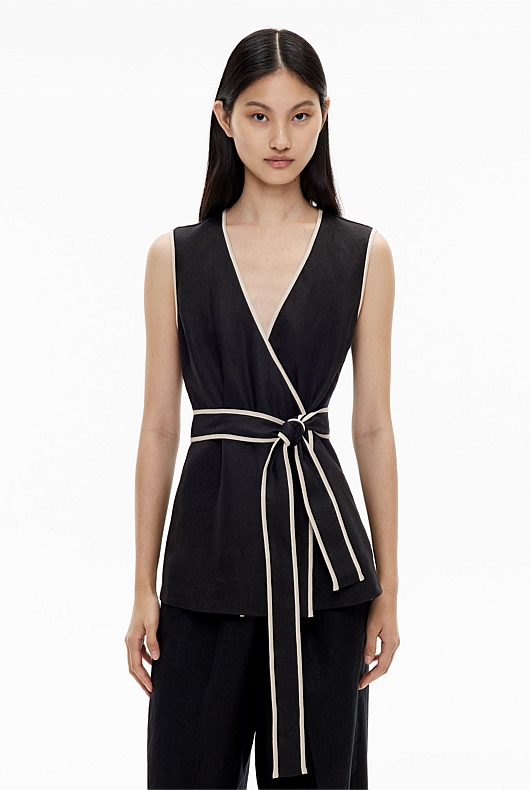 Contrast Tie Shirt
