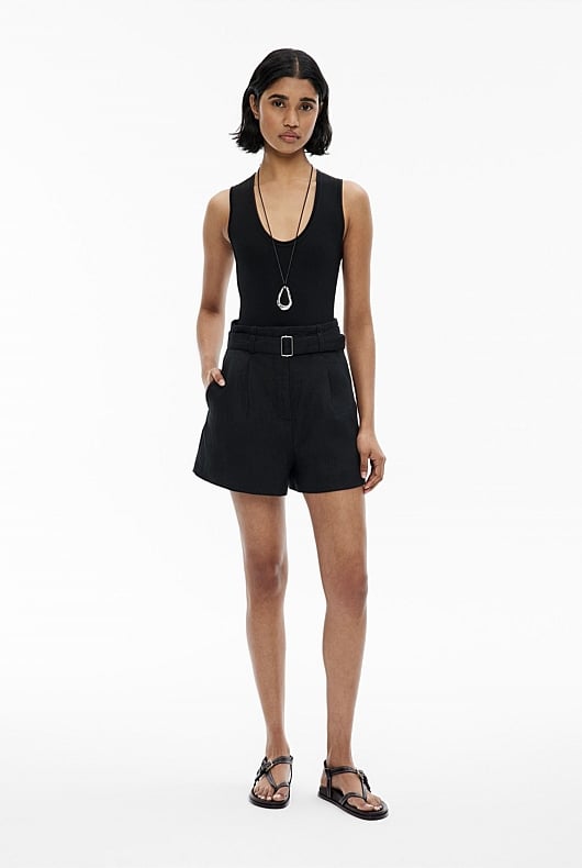 Belt Detail Linen Shorts