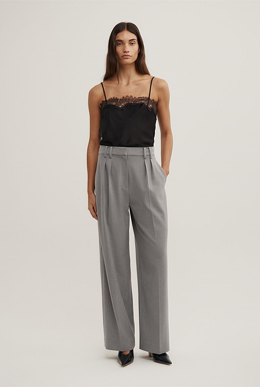 Soft Pleat Trouser