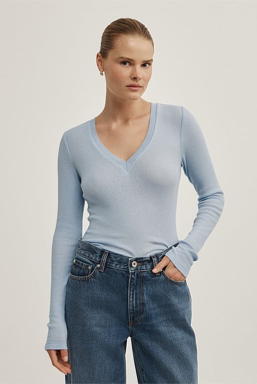 Fine V-Neck Long-Sleeve Top