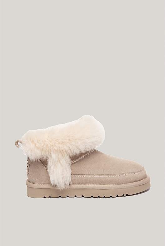 Frovia Boots