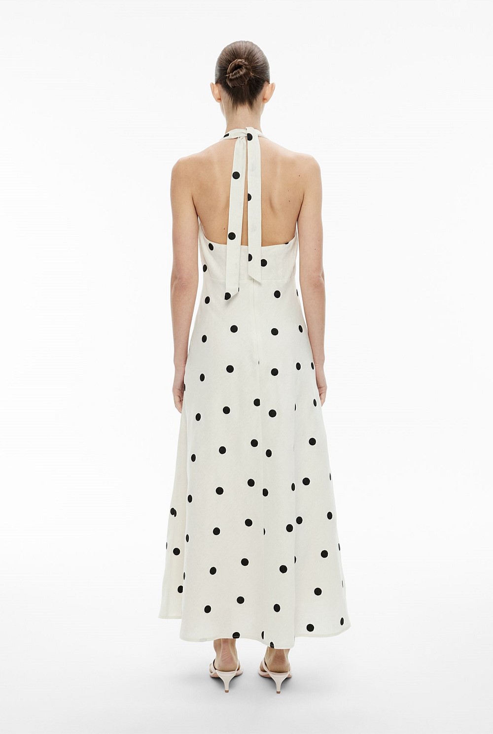 revealing halter dress Jessa Plunge Halter Neck Maxi Dress