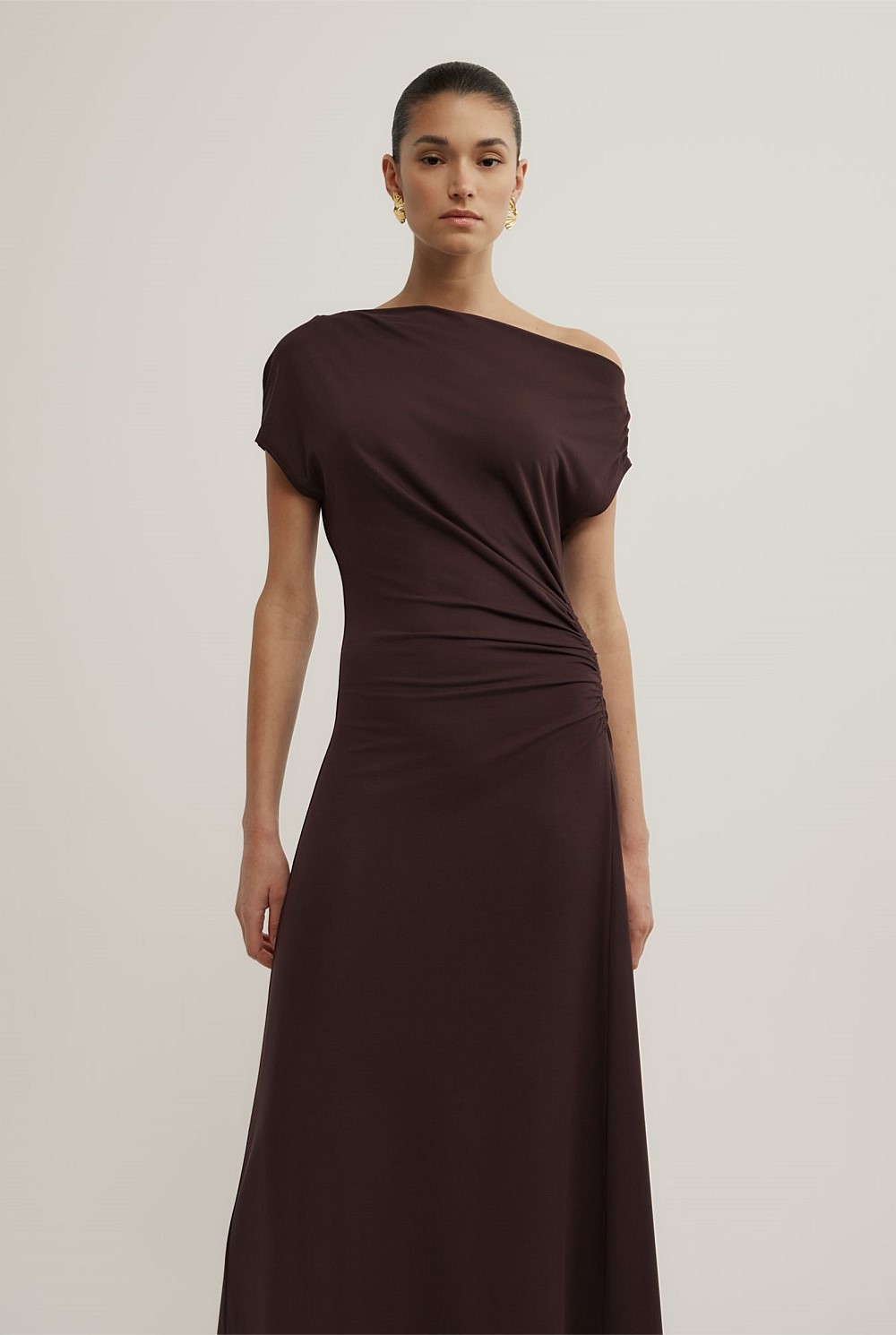 witchery off shoulder dress Witchery Off Shoulder Dress, Formal, Fuchsia/Pink, Size 8, Great Condition.